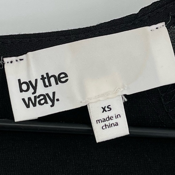 by the way Little Black Dress Sheer Balloon Long Sleeves V-Neck Mini Dress | XS - Picture 6 of 8